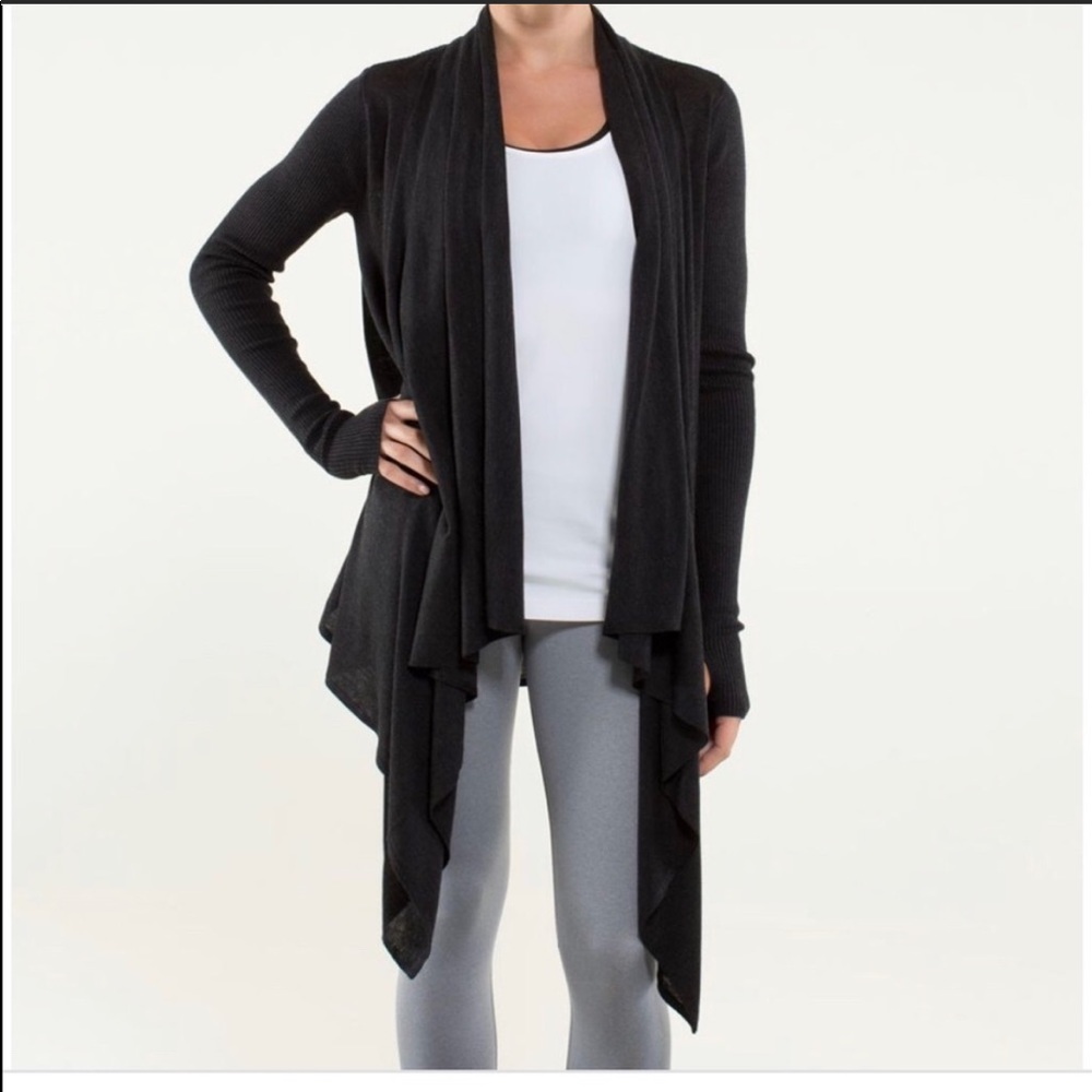 Lululemon size 6 universal wrap cardigan sweater gray